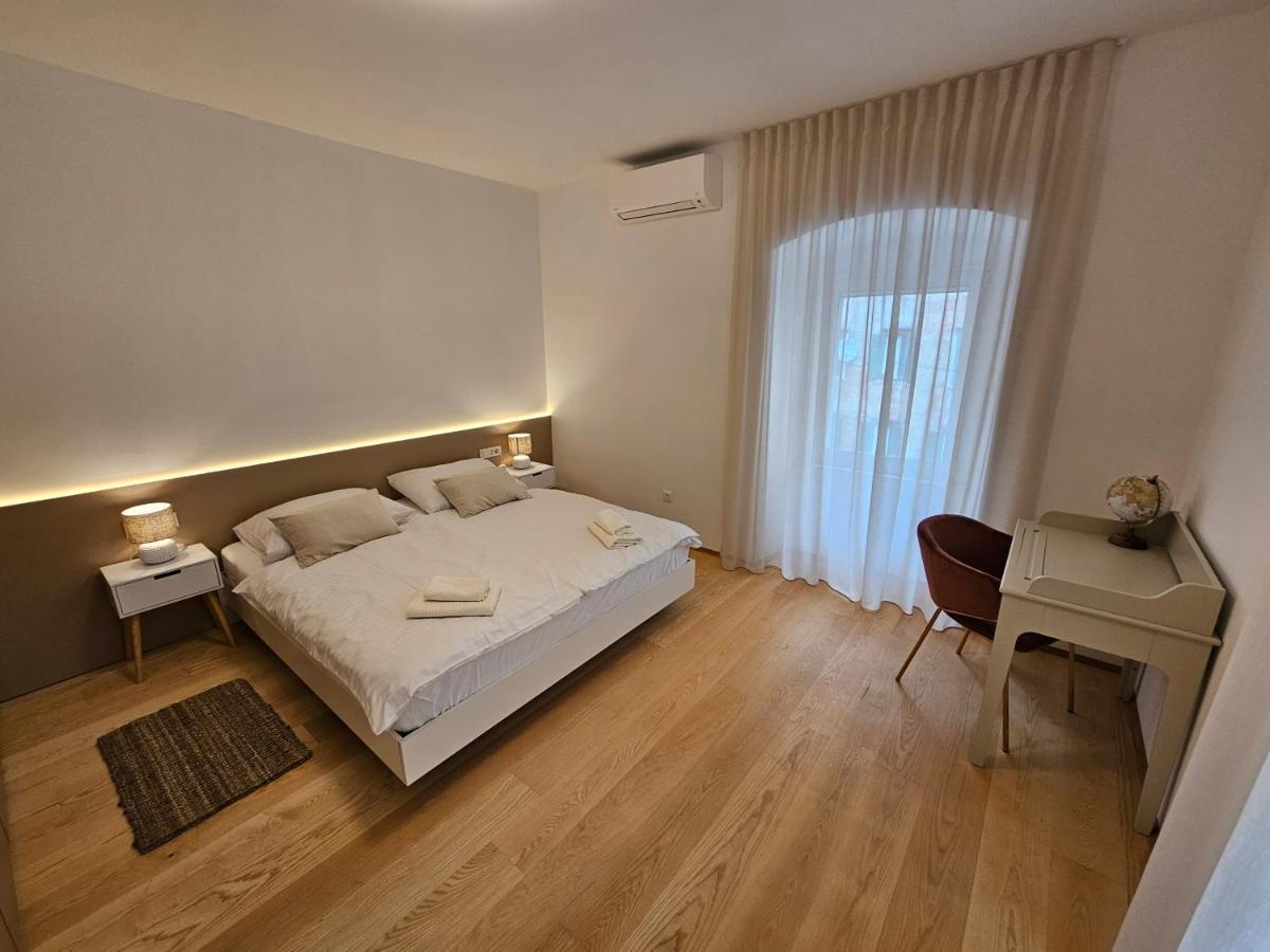 Cosy&Lux On Main Square, Korzo Rijeka Apartment Exterior foto