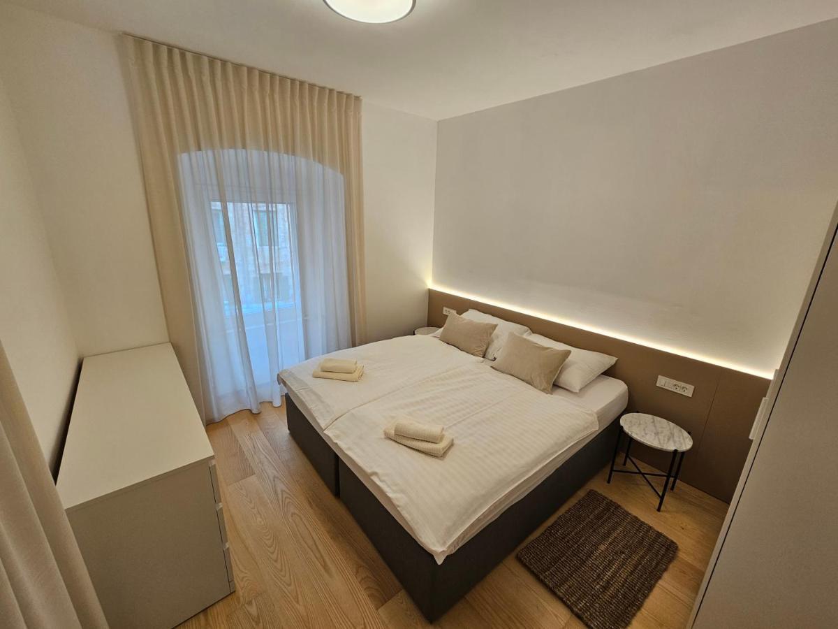 Cosy&Lux On Main Square, Korzo Rijeka Apartment Exterior foto