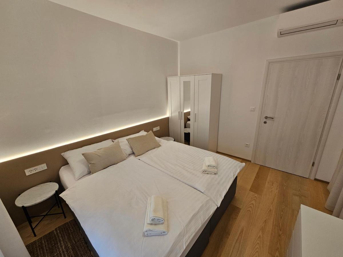 Cosy&Lux On Main Square, Korzo Rijeka Apartment Exterior foto