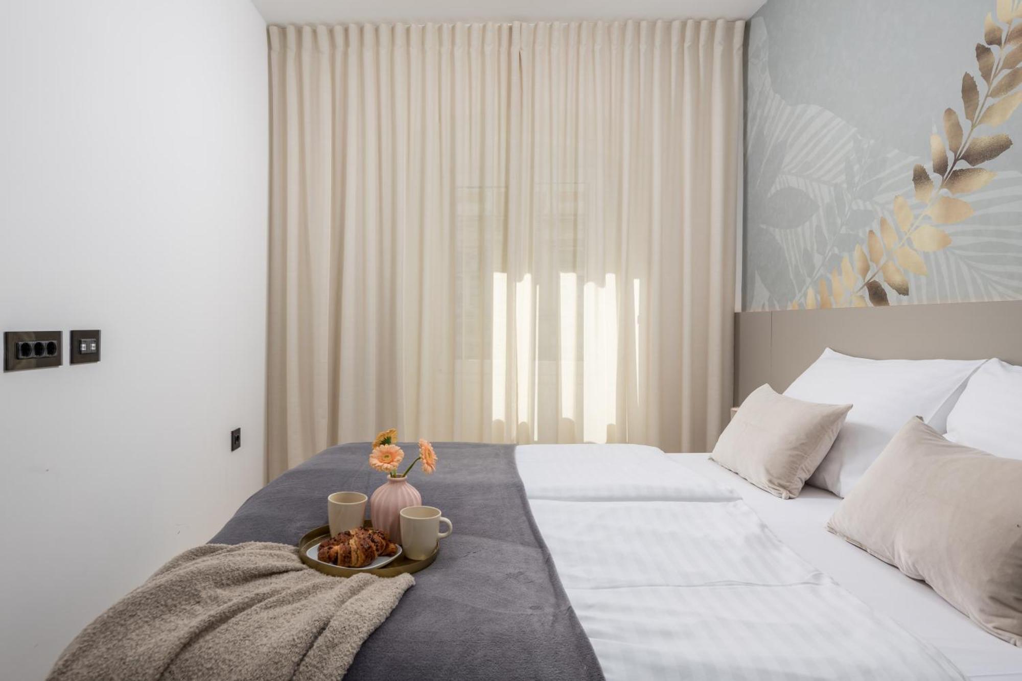 Cosy&Lux On Main Square, Korzo Rijeka Apartment Exterior foto